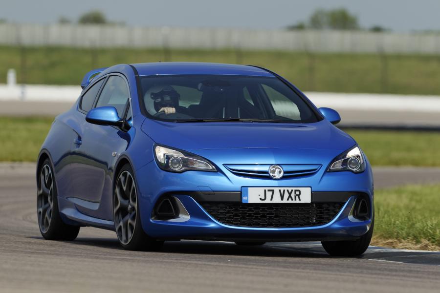  Vauxhall Astra VXR 2012 года  (фото 75 из 274)